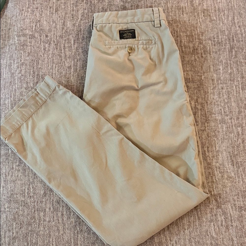 Banana Republic Men's Khaki Chinos